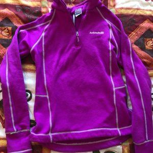 Avalanche Pullover in Magenta